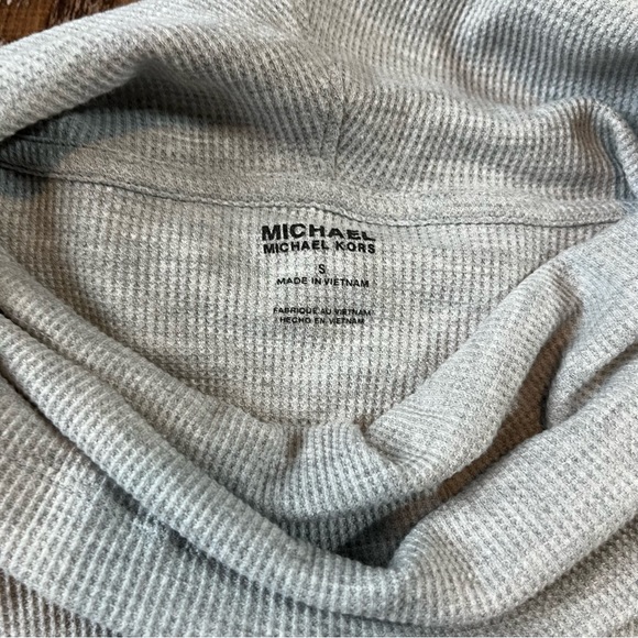 Michael Michael Kors S Waffle Knit Top NWT Thermal Gray Shirt Cowl Neck - Picture 3 of 5